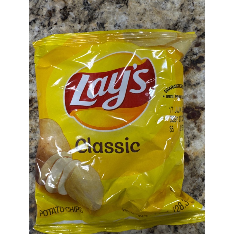 Lays classic chips 1oz