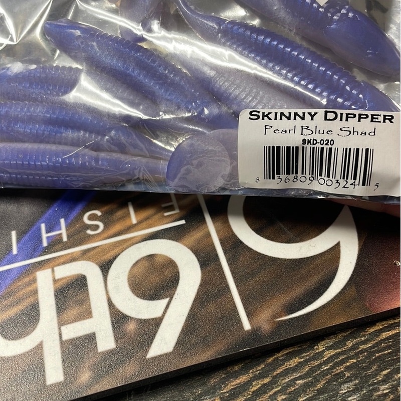 Reaction Innovations Skinny Dipper – Pearl Blue Shad