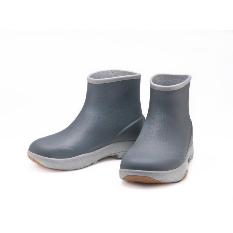 Open Box SHIMANO EVAir Boot Gray