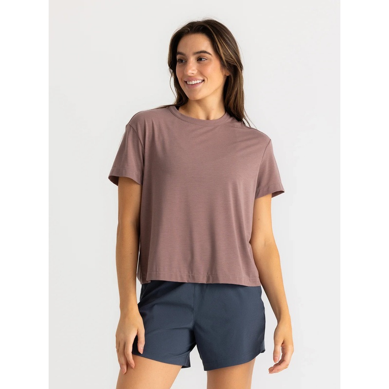 Free Fly Women’s Elevate Lightweight Tee