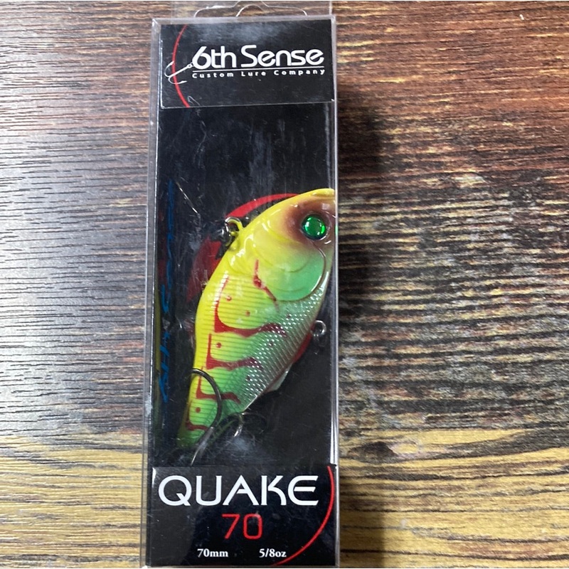 6th Sense Quake 70 – 5/8 oz. Neon Craw