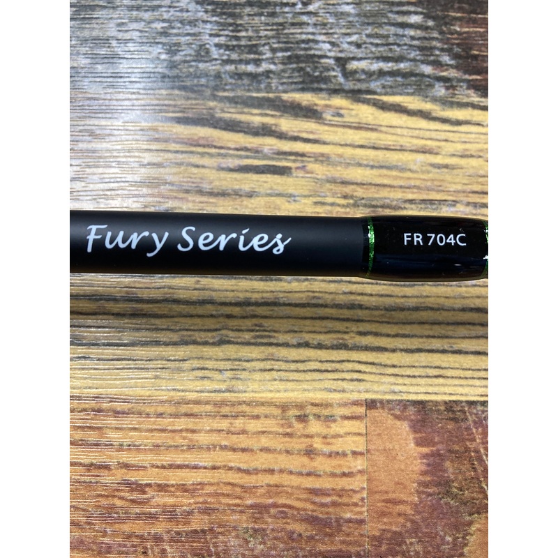 Dobyns Fury FR 704C – Casting