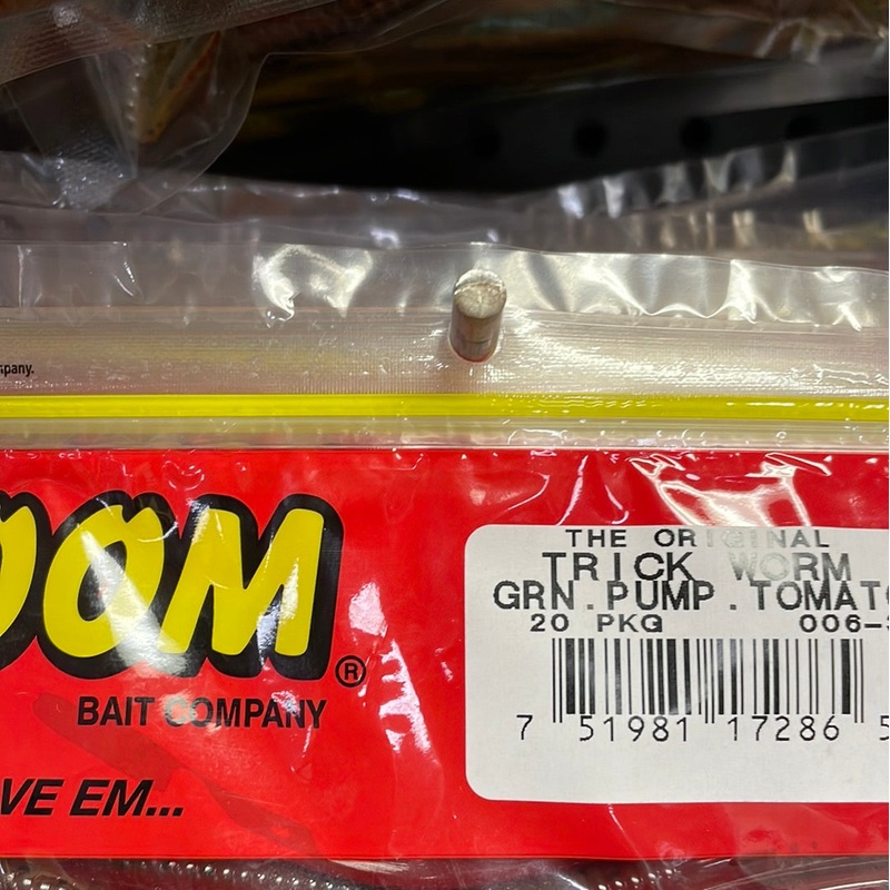 Zoom Trick Worm – Green Pumpkin Tomatoe