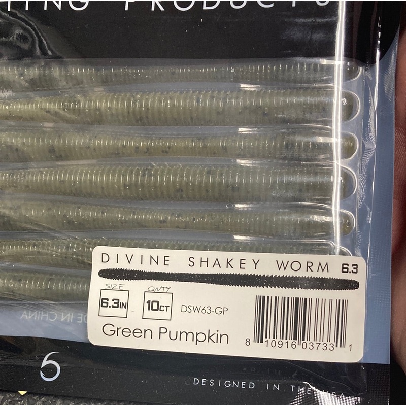 6th Sense Divine Shakey Worm 6.3″ Green Pumpkin