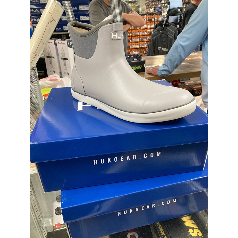 HUK Rogue Wave Grey size 10