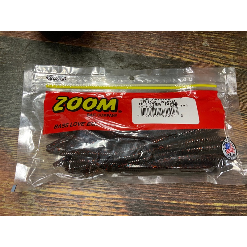 Zoom Trick Worm – Glitter Bomb