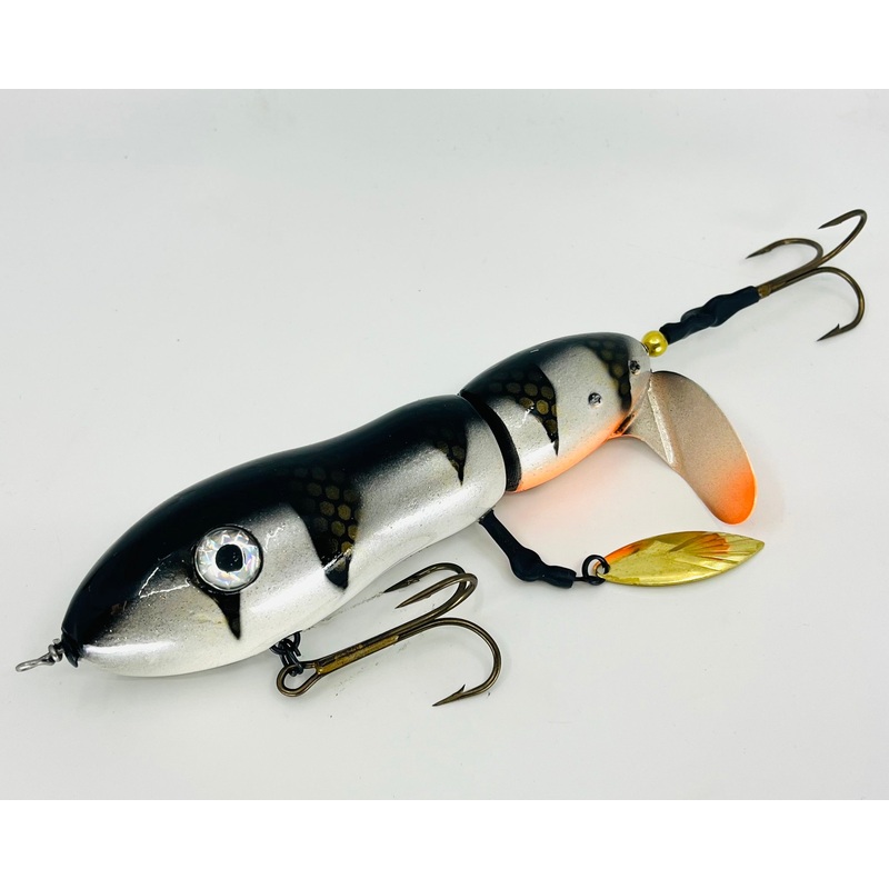 Snaggle Tooth Tackle | The Beast