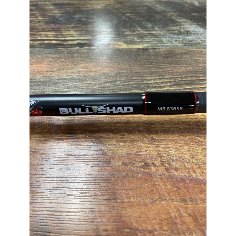 Dobyns Mike Bucca Bull Shad MB 836 SB – Casting