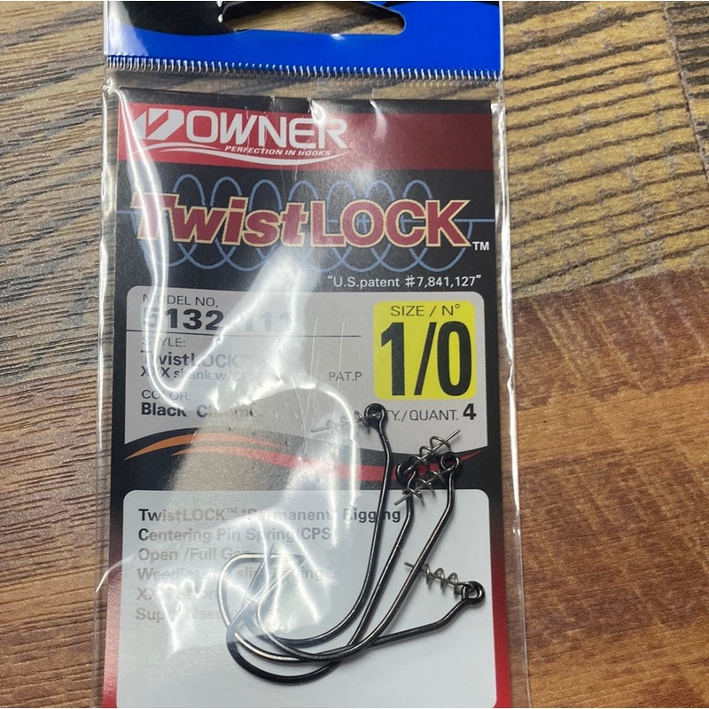 Owner Twist Lock 1/0 Chrome Black