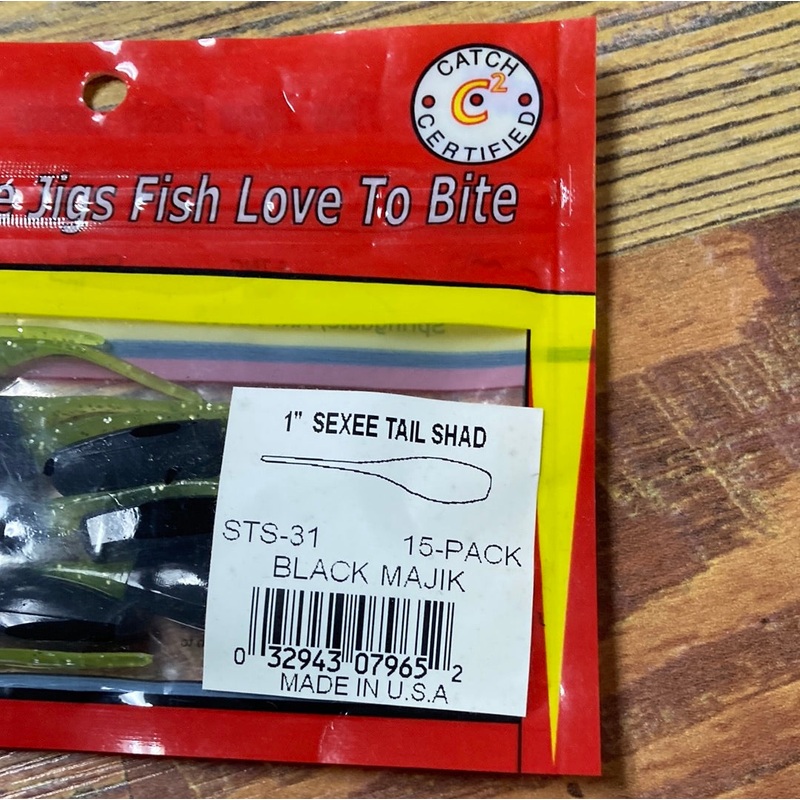 Arkie 1 Sexee Tail Shad Black Majik