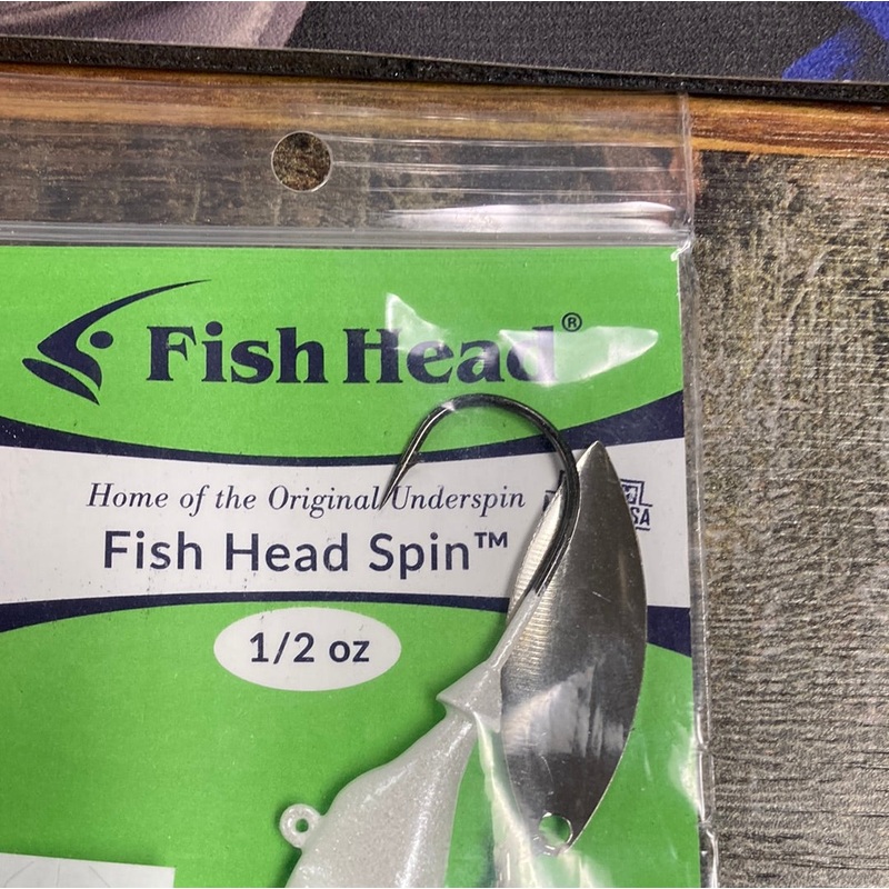 Fish Head Spin 1/2 oz. Pearl White