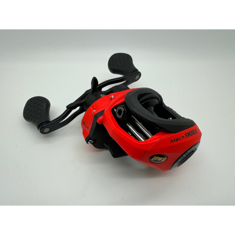 Lew’s MHS1SH Mach Smash Speed Spool SLP Baitcast Reel, RH Black/Red Used No Box
