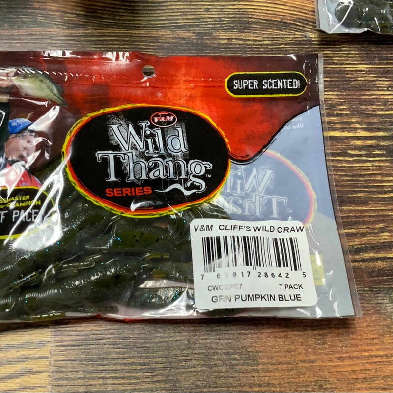 V&M Cliffs Wild Craw – Green Pumpkin Blue