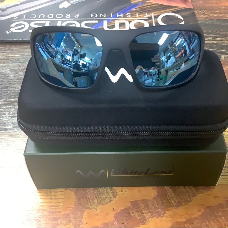 Waterland Milliken – Matte Black Blue Mirror