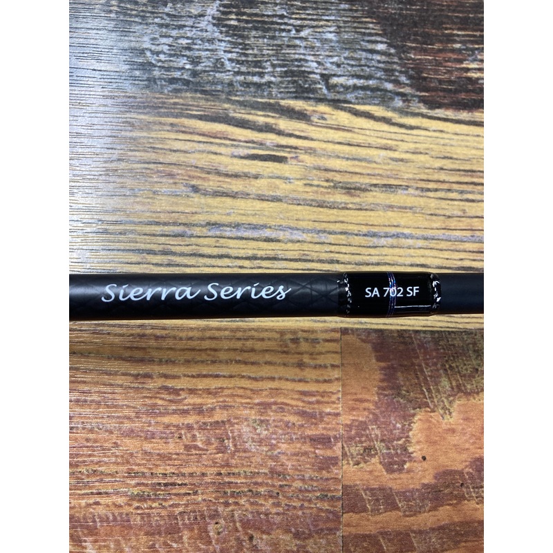 Dobyns Sierra SA 702SF – Spinning