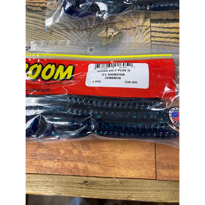Zoom  O’l Monster – Junebug