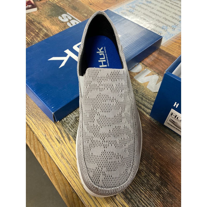 HUK performance Brewster overcast grey size 9