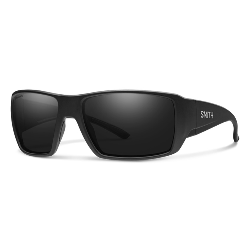 Smith Guide’s Choice XL Sunglasses – Matte Black + ChromaPop Glass Polarized Black Lens