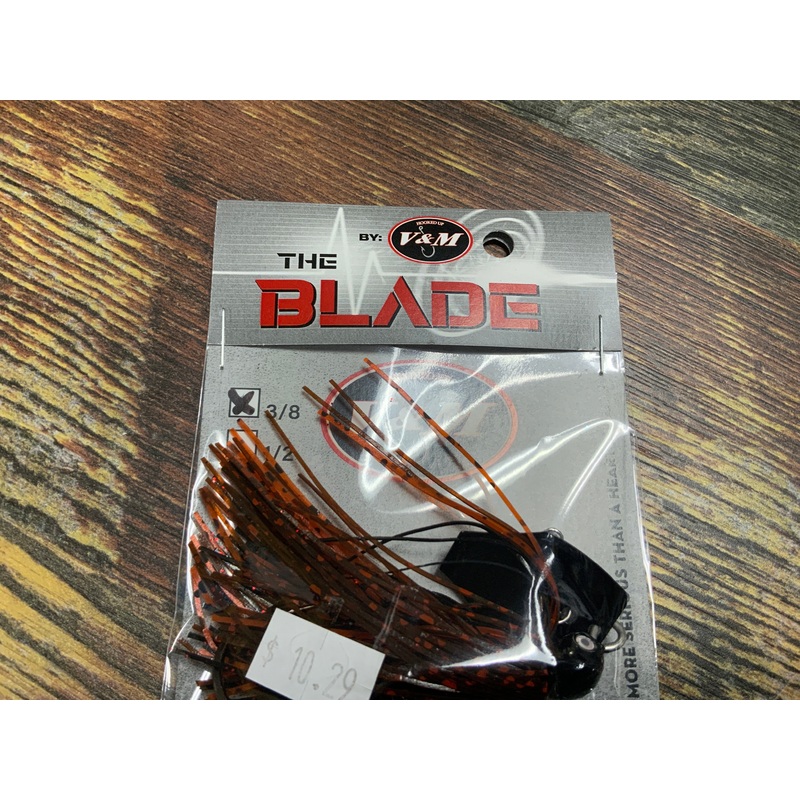 V&M The Blade Jig 3/8 oz. Super Craw